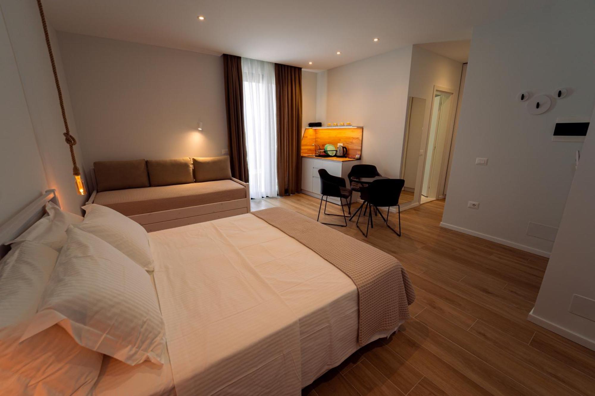 Hotel Vila 19 Dhermi Ngoại thất bức ảnh
