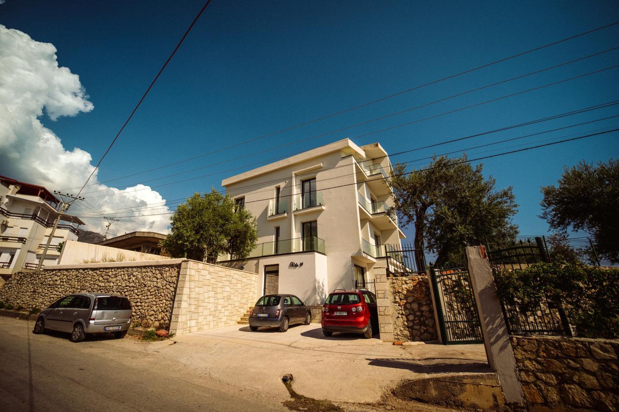 Hotel Vila 19 Dhermi Ngoại thất bức ảnh