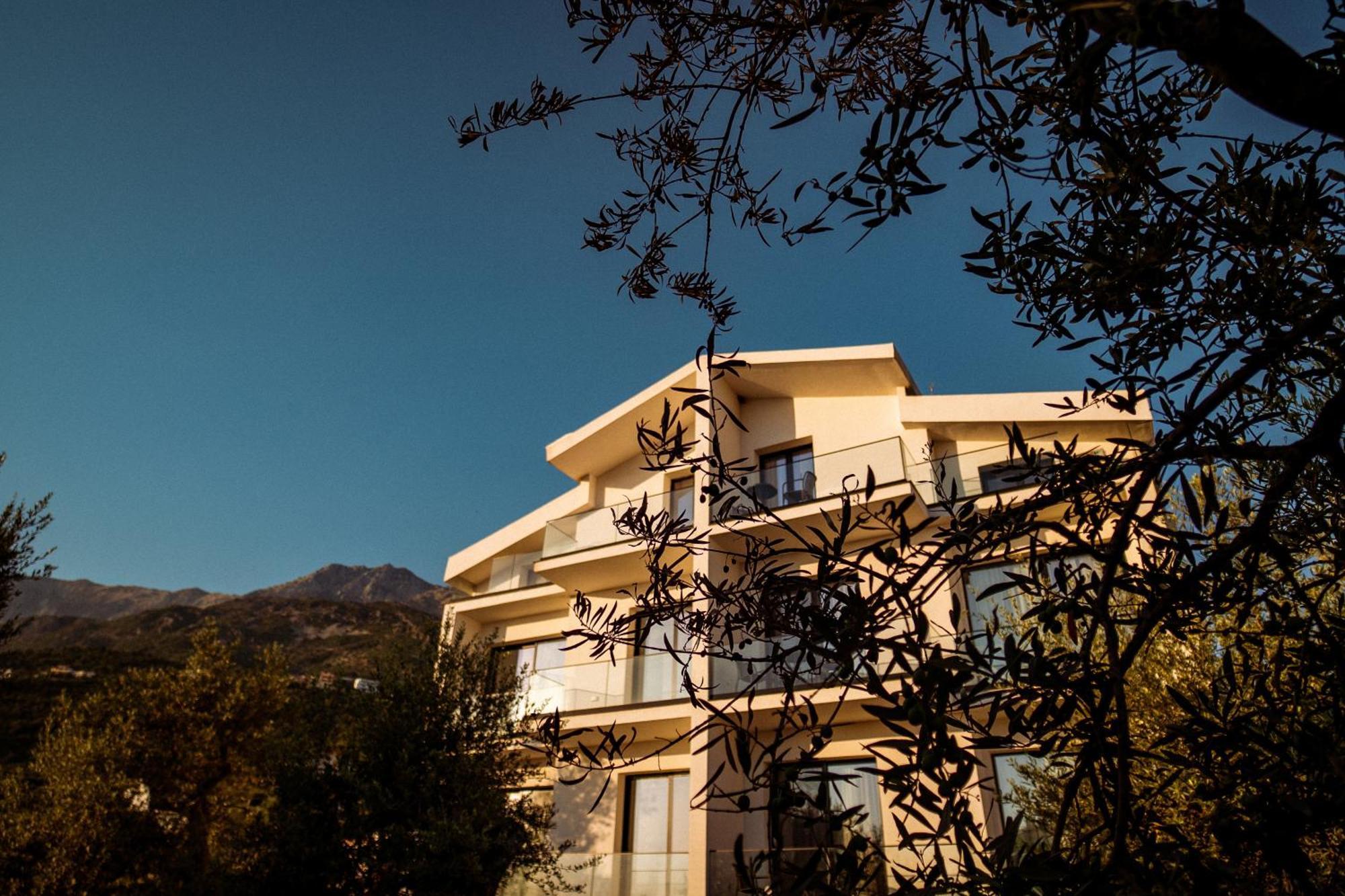 Hotel Vila 19 Dhermi Ngoại thất bức ảnh