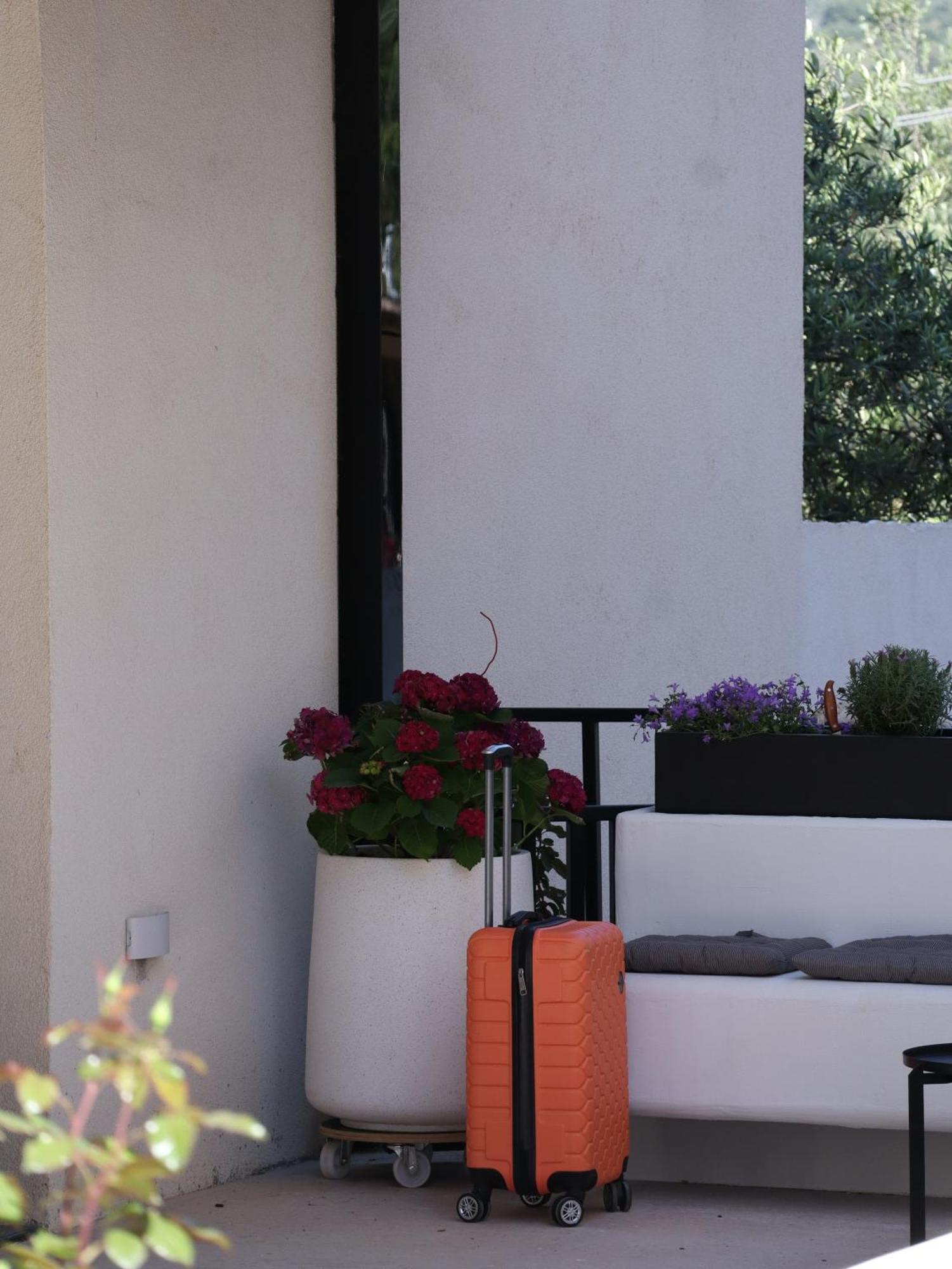 Hotel Vila 19 Dhermi Ngoại thất bức ảnh
